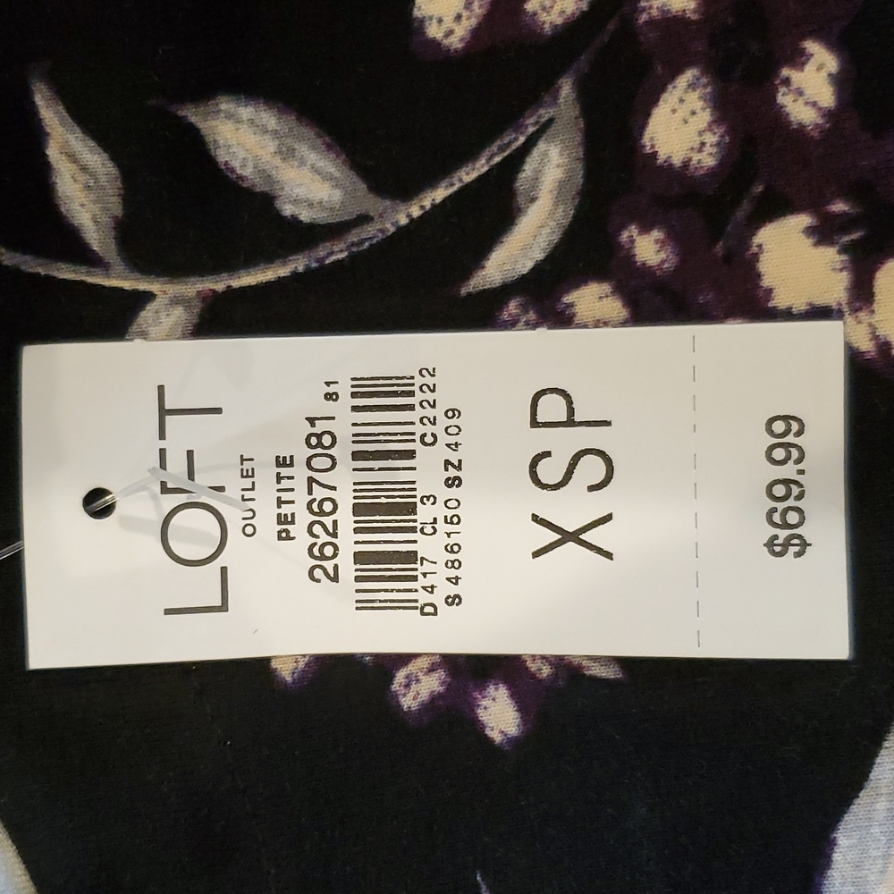 Loft Dress - Picture 13 of 16